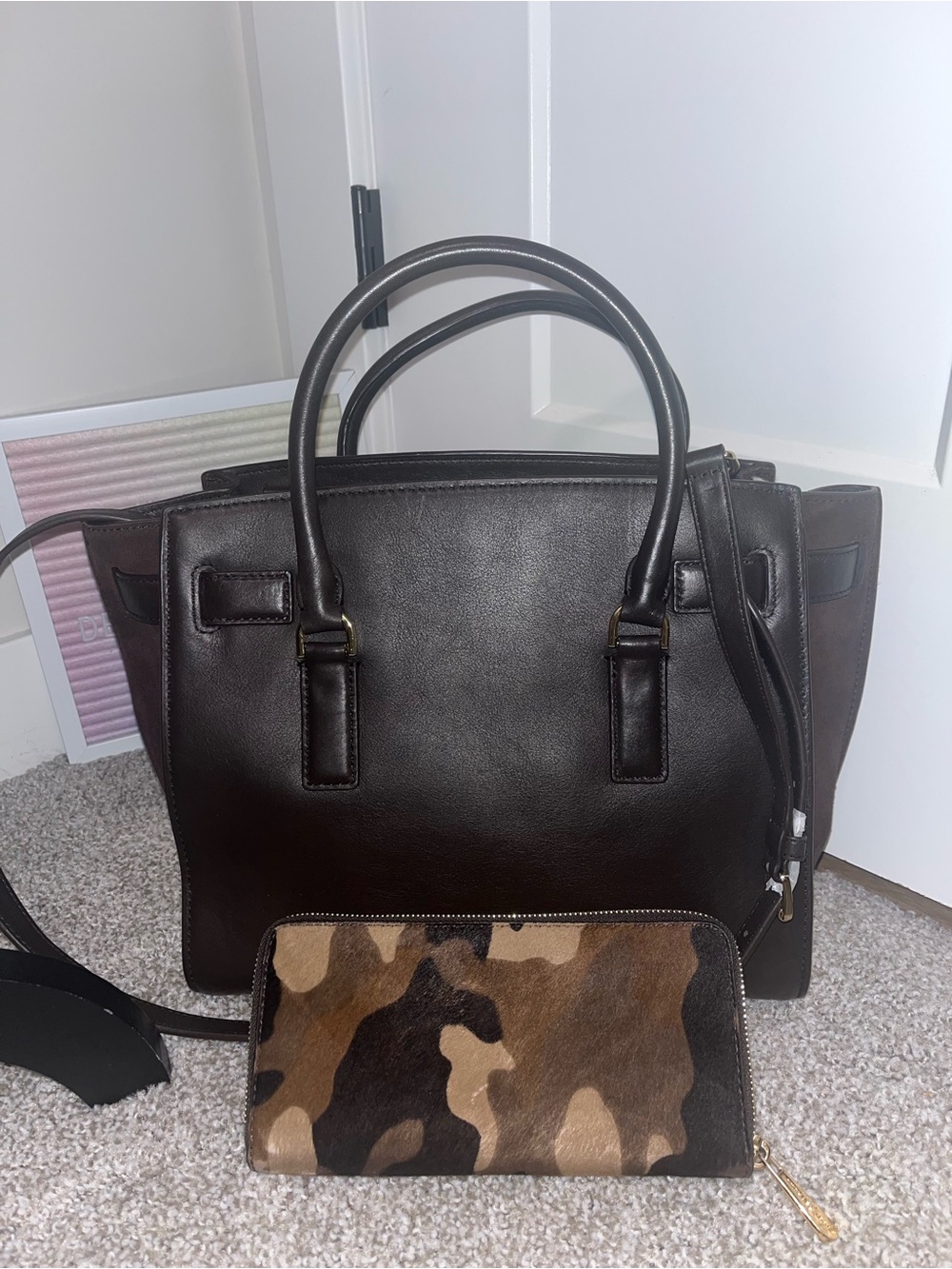 Michael Kors Hamilton Camo Set - Picture 6 of 10